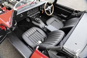 Afbeelding 25/49 van Jaguar E-Type (1970)
