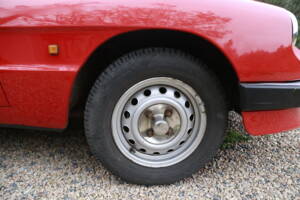 Image 53/87 of Alfa Romeo Spider Veloce (1984)