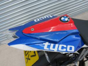 Image 43/47 de BMW S 1000RR 'TYCO' BSB Race Replica (2017)