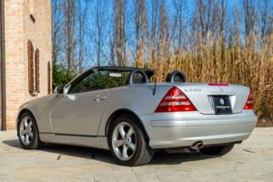 Obraz 7/48 pojazdu Mercedes-Benz SLK 320 (2001)