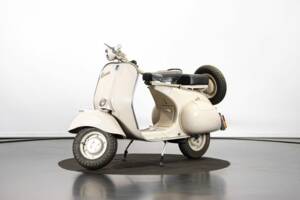 Bild 8/50 von Piaggio Vespa 150 "Struzzo" VL (1955)