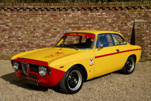Image 1/50 de Alfa Romeo Giulia 1600 Sprint GT (1965)