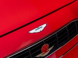 Imagen 46/58 de Aston Martin V8 Coupé (1997)