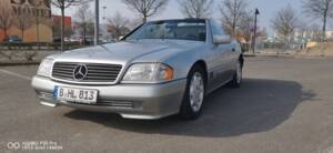 Afbeelding 2/58 van Mercedes-Benz 500 SL (1991)