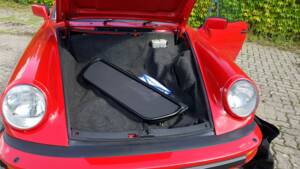 Image 11/11 de Porsche 911 Carrera 3.2 (1988)