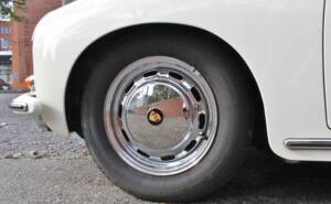 Immagine 17/22 di Porsche 356 C 1600 SC (1964)