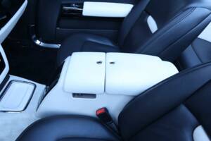 Image 32/50 of Rolls-Royce Phantom DHC (2009)