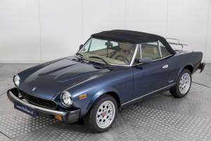 Image 17/50 of FIAT 124 Pininfarina Spidereuropa (1985)