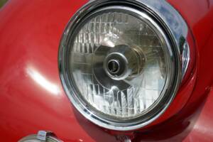 Imagen 32/51 de Jaguar XK 140 SE DHC (1957)