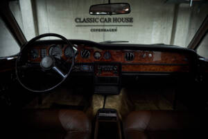 Image 54/99 de Rolls-Royce Corniche I (1979)