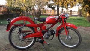 Immagine 3/41 di Moto Guzzi Motoleggera 65 (1952)