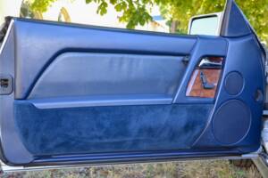 Image 41/50 of Mercedes-Benz 300 SL (1991)