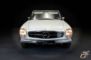 Bild 8/22 von Mercedes-Benz 280 SL (1968)