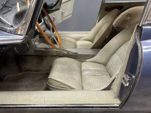 Afbeelding 21/50 van Jaguar E-Type 3.8 (1963)