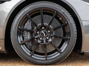 Bild 9/84 von Aston Martin V12 Vantage AMR Roadster (2018)