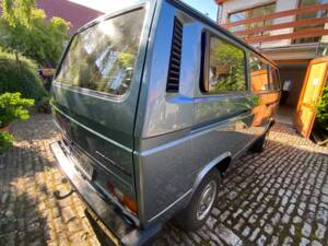 Afbeelding 9/23 van Volkswagen T3 Caravelle 2.1 (G-Kat) (1989)