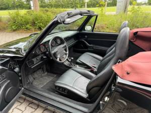 Image 6/39 of Porsche 911 Carrera (1997)