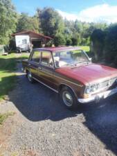 Image 3/17 of Lada 1500 (1974)