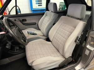 Image 7/19 of Volkswagen Golf I Cabrio GLi 1.8 (1989)