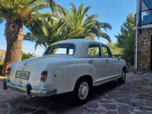 Bild 8/8 von Mercedes-Benz 190 b (1961)
