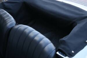 Image 30/50 of SIMCA 8 Sport (1950)