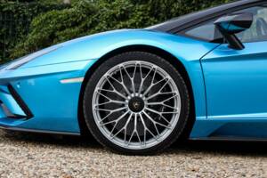 Image 22/50 of Lamborghini Aventador S (2018)