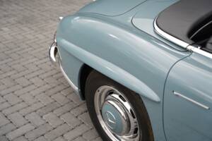 Image 42/43 of Mercedes-Benz 300 SL Roadster (1960)