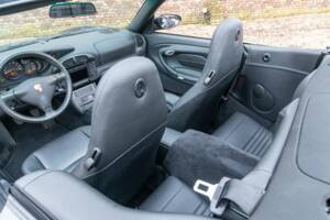 Obraz 33/50 pojazdu Porsche 911 Carrera 4S (2003)