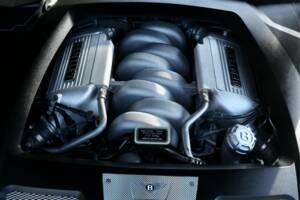 Image 40/50 de Bentley Azure (2008)
