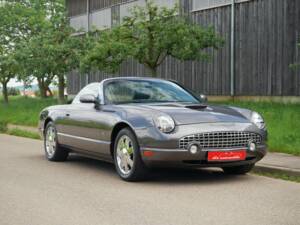 Immagine 2/32 di Ford Thunderbird (2003)