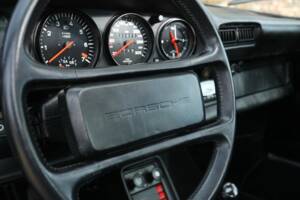 Afbeelding 50/50 van Porsche 911 Turbo 3.3 (1983)