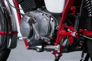 Bild 10/50 von Moto Guzzi DUMMY (1971)