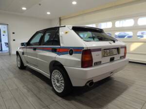 Image 3/15 de Lancia Delta HF Integrale Evoluzione I "Martini 6" (1992)