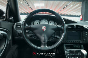 Image 16/24 of Porsche 911 Carrera (2002)