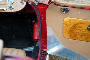 Image 28/50 de MG MGA 1600 (1962)