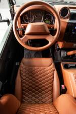 Image 20/44 of Land Rover Defender 90 (2011)