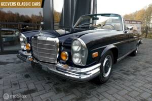 Imagen 2/21 de Mercedes-Benz 280 SE (1970)