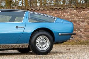 Image 24/50 of Maserati Indy 4900 (1971)