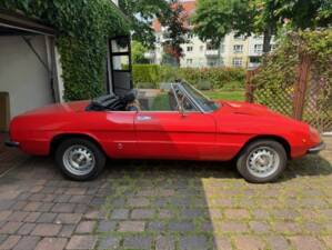 Imagen 7/7 de Alfa Romeo Spider Veloce 2000 (1972)