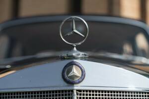 Image 22/50 of Mercedes-Benz 190 (1955)