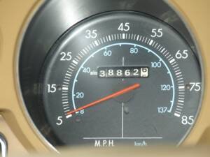 Immagine 55/143 di Dodge B 200 Sportsman (1978)