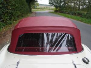 Immagine 15/25 di Austin-Healey 3000 Mk III (BJ8) (1964)