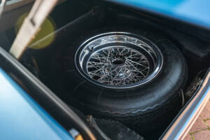 Image 18/30 of Ferrari 365 GTB&#x2F;4 Daytona (1973)