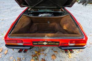 Image 14/61 of De Tomaso Pantera GT5 (1984)