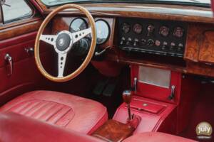 Immagine 19/26 di Jaguar Mk II 3.8 (1961)