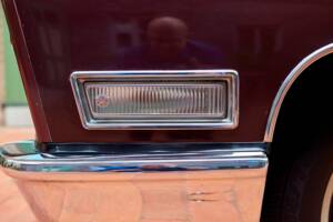 Bild 60/200 von Cadillac Coupe DeVille (1968)