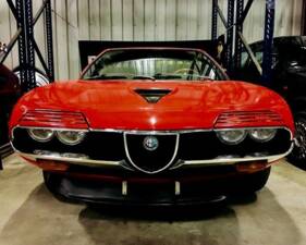 Imagen 1/5 de Alfa Romeo Montreal (1974)