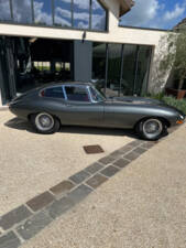 Image 3/11 of Jaguar E-Type 3.8 (1962)