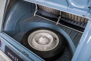 Image 33/50 de Citroën 2 CV (1960)