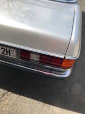Afbeelding 46/53 van Mercedes-Benz 230 CE (1984)